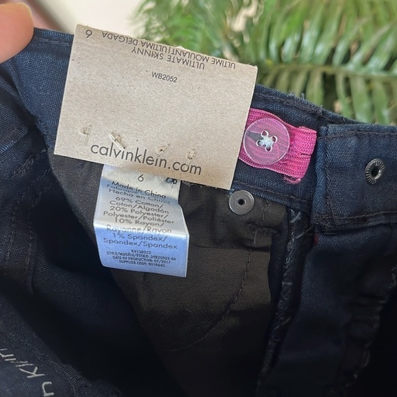 Brand New Calvin Klein Jeans Ultimate Skinny Dark Rinse Soft Stretch Adjustable - Picture 13 of 16